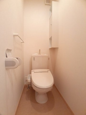 【トイレ】 | セイバリーＤ | 落ち着いたトイレです