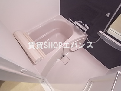 【浴室】 | アルメールツダヌマ | きれいなお風呂です