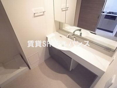 【独立洗面台】 | アルメールツダヌマ | 独立洗面台で身支度をすべて済ませてしまいましょう