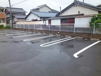 【駐車場】 | アトランティスⅡ | 駐車場です