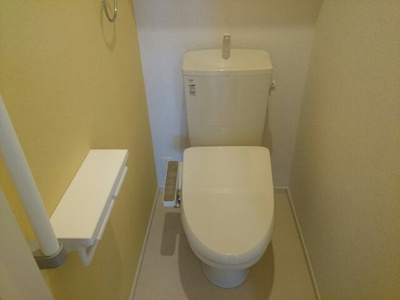 【トイレ】 | グランメゾン | 清潔感のあるトイレです