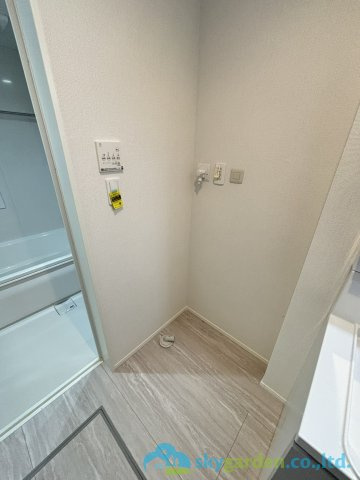 厚木市戸室5期　新築戸建　全2棟2号棟のランドリースペース