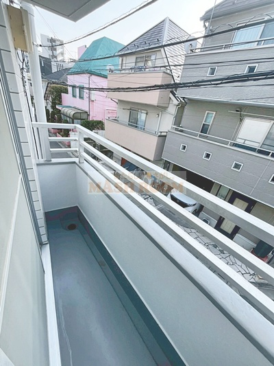 荻窪レジデンスのバルコニー