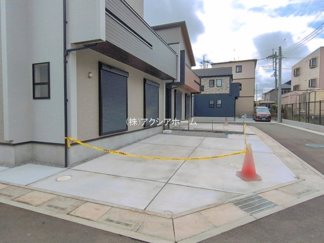 入間市下藤沢５丁目・全13棟　新築一戸建　9号棟　の駐車場|カースペース2台