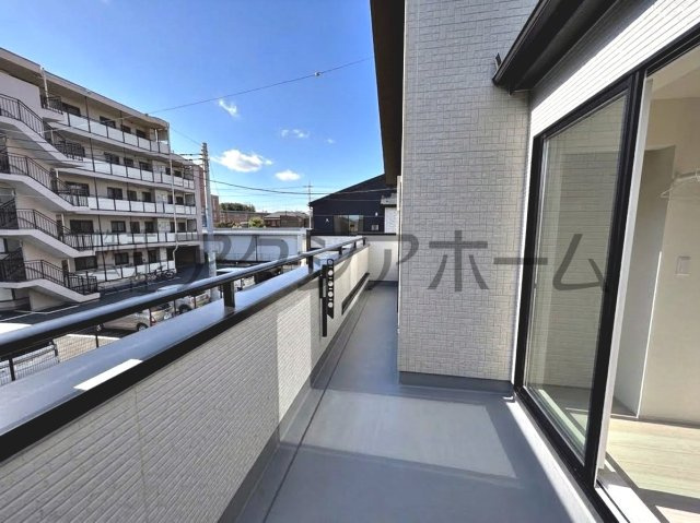 入間市下藤沢５丁目・全13棟　新築一戸建　9号棟　のバルコニー