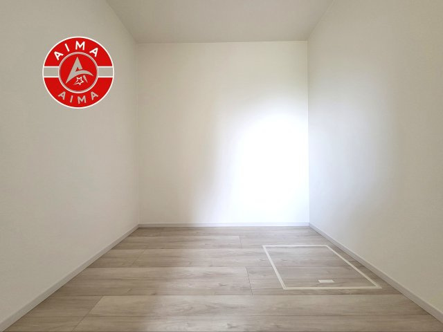 大野城市雑餉隈町2丁目第1-2棟（1号棟）の収納|洋服や大きな荷物が多い方や人数の多いご家族などは、一般的なクローゼットよりもウォークインクローゼットのほうが使い勝手が良いです。