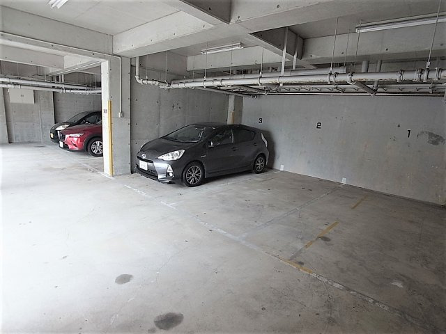 パルメゾン北町の駐車場|敷地内駐車場完備してます