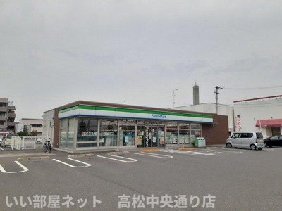【周辺】 | ルーベル宇多津ⅡＣ | ファミリーマート宇多津浜店まで270m