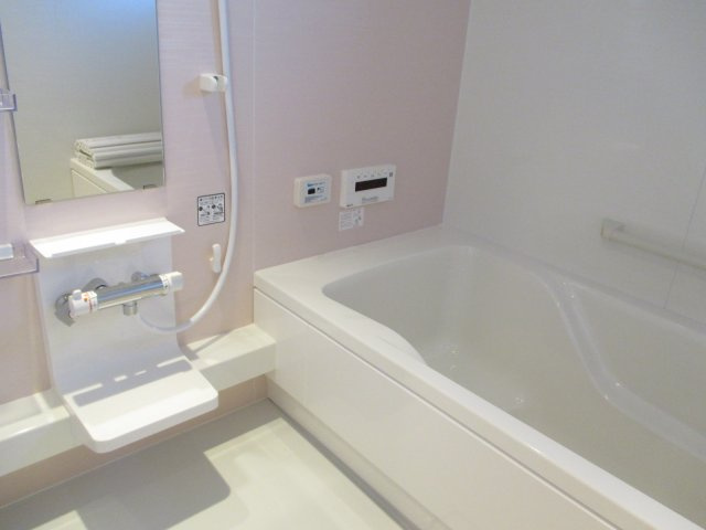 ステラコートⅢの浴室|※類似部屋