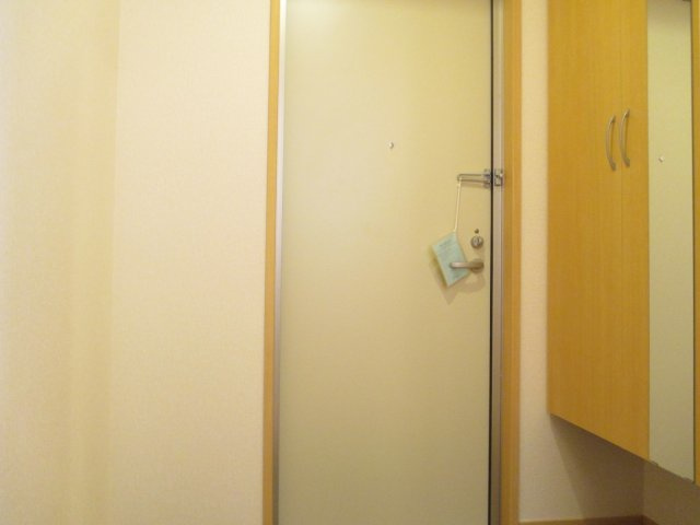 ステラコートⅢの玄関|※類似部屋