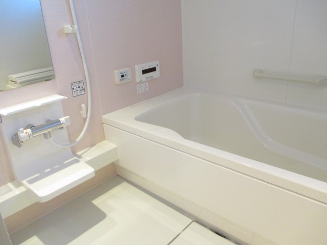 ステラコートⅢの浴室|※類似部屋