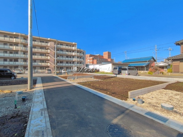 入間市下藤沢５丁目・全13棟　新築一戸建　11号棟　の前面道路含む現地写真|2026年4月3日撮影