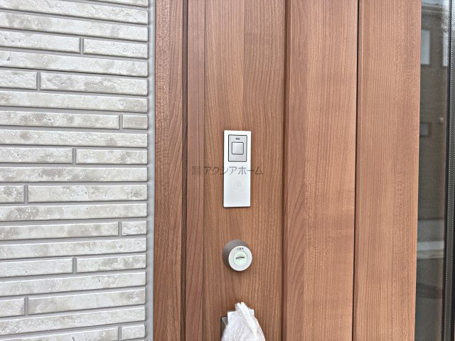 入間市下藤沢５丁目・全13棟　新築一戸建　11号棟　の玄関|タッチキー