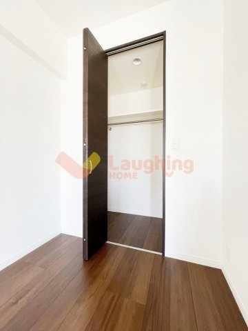 ルナグランデの収納|たっぷりとした収納スペースです※別号室の写真です