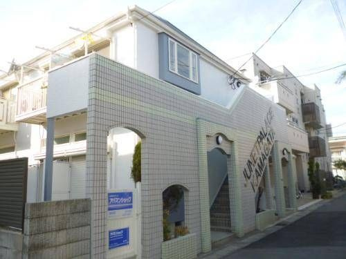 ジュネパレス市川第４３の外観