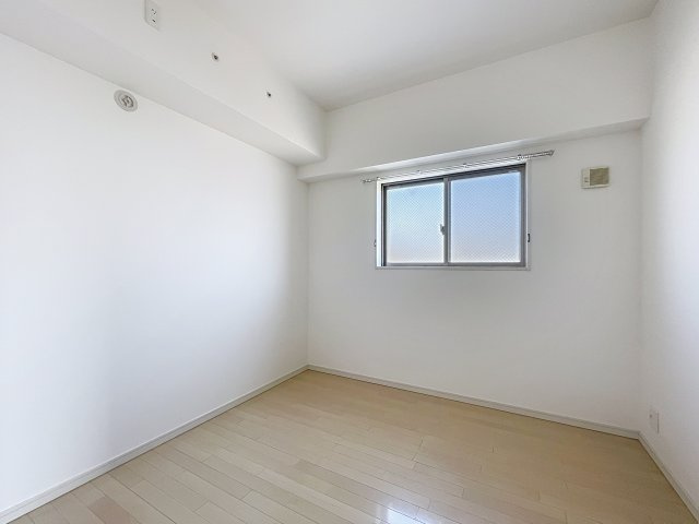 ジュネファーレⅠの洋室|スタンダードな洋室です