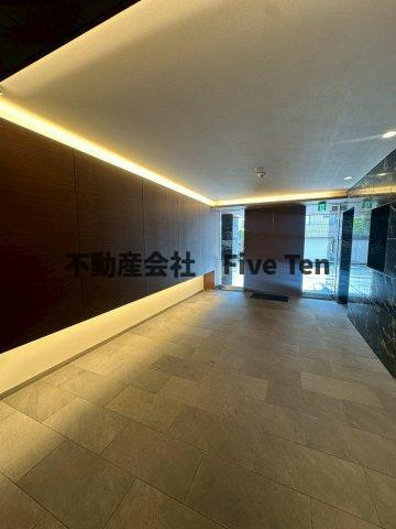 パークペルル池尻のロビー