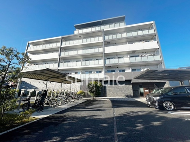 グランチェスタの外観|RC造マンションタイプです。