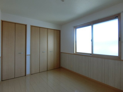 【洋室】 | リビングタウン両三柳Ａ棟