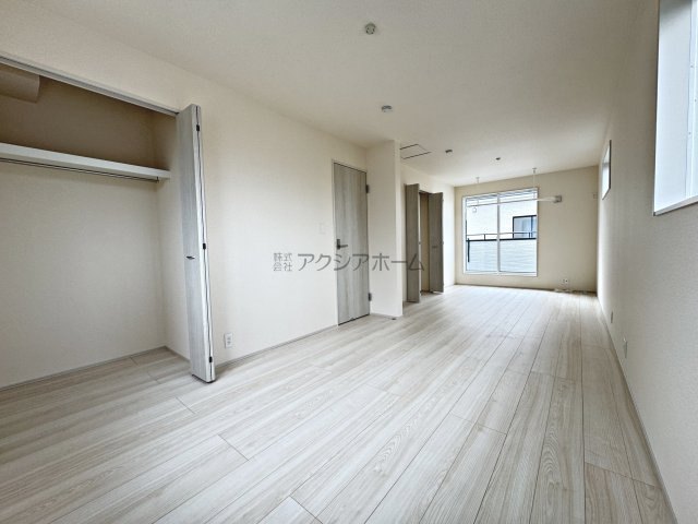 入間市下藤沢５丁目・全13棟　新築一戸建　12号棟　の子供部屋|2F洋室6.0帖+6.0帖（1部屋を2つの部屋にアレンジできるフレキシブルルーム）