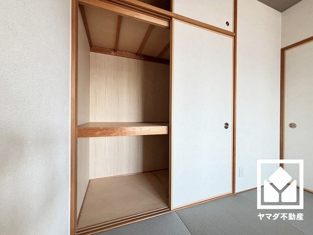 ライオンズマンション尼崎ガーデンシティの収納|押入にはお客様用の座布団や寝具も収納可能です。全居室収納がございますので、お部屋の広さを最大限に活用できます。