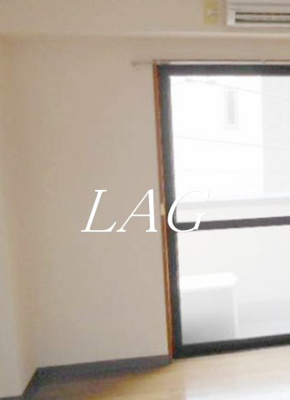 【居間・リビング】 | ソシア・リンデン | 洋室のお部屋です。
