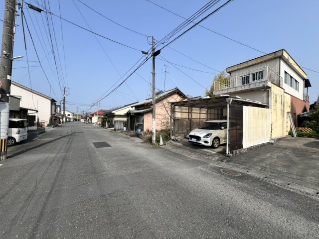 塩屋町戸建ての前面道路含む現地写真