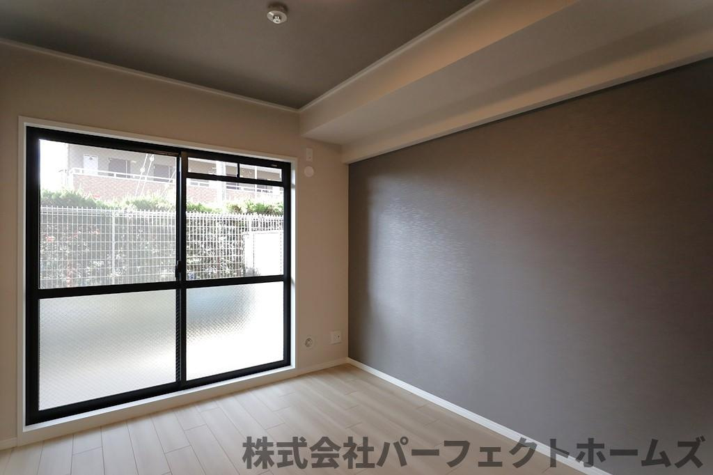 メロディーハイム牧野公園弐番館の洋室|きれいな洋室です