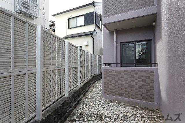 メロディーハイム牧野公園弐番館のその他|専用庭