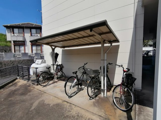 【その他】 | レオパレス久松台 | 駐輪場