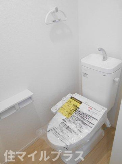 【トイレ】 | 二本松市郭内2丁目新築一戸建て6棟 | 清潔感のあるトイレです