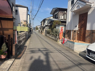 【前面道路含む現地写真】 | 綾瀬市上土棚南　中古一戸建 | 前面道路