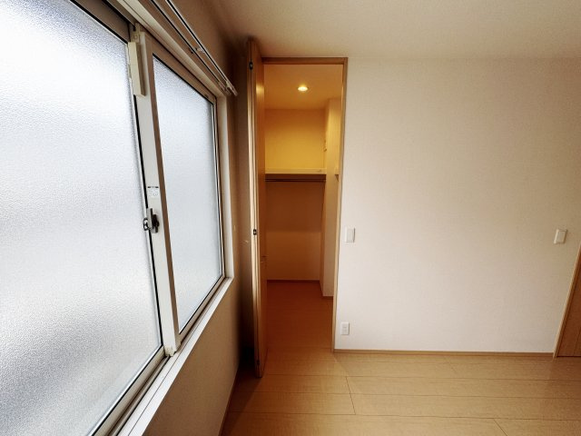 広島市安佐南区上安２丁目のアパートの収納