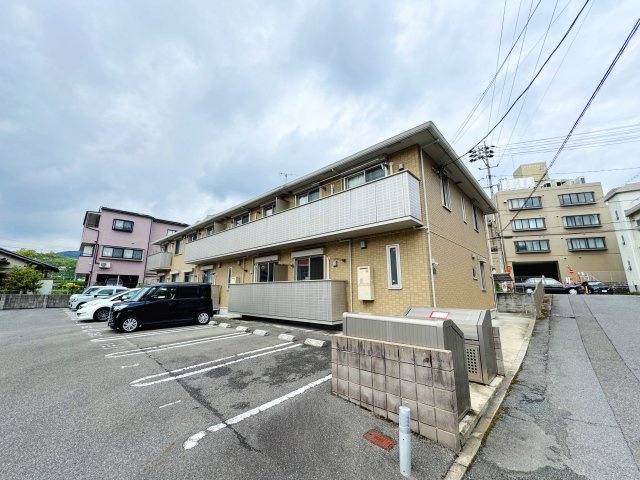 広島市安佐南区上安２丁目のアパート