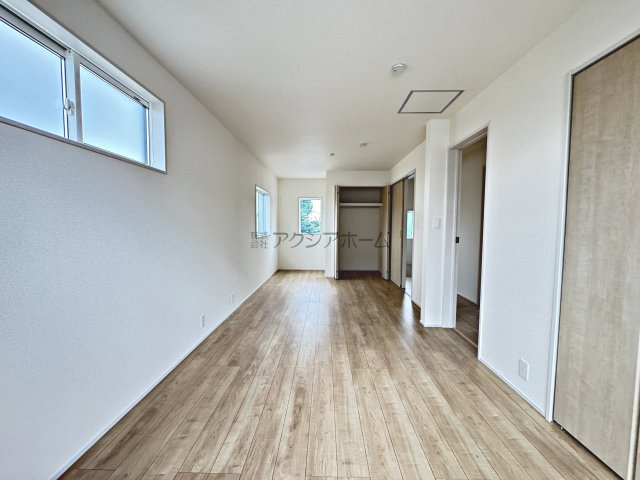 入間市下藤沢５丁目・全13棟　新築一戸建　13号棟　の子供部屋|2F洋室5.25帖+5.25帖（1部屋を2つの部屋にアレンジできるフレキシブルルーム）