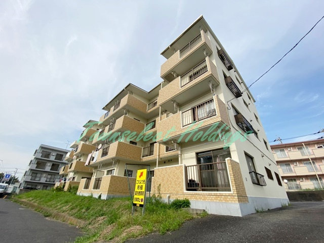 横浜市戸塚区上倉田町の賃貸マンションの外観