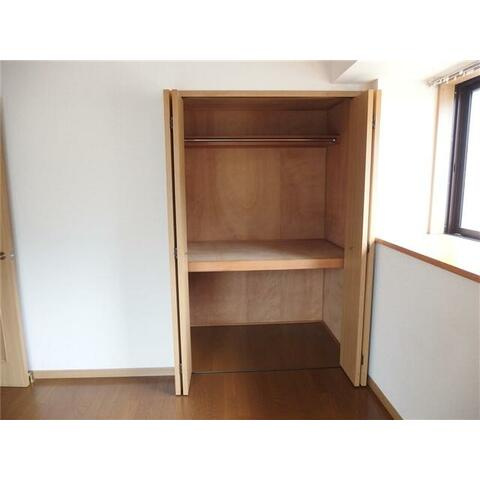 横浜市戸塚区品濃町の賃貸マンションの収納