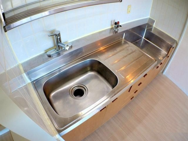 大和高田市日之出東本町の賃貸マンションのキッチン