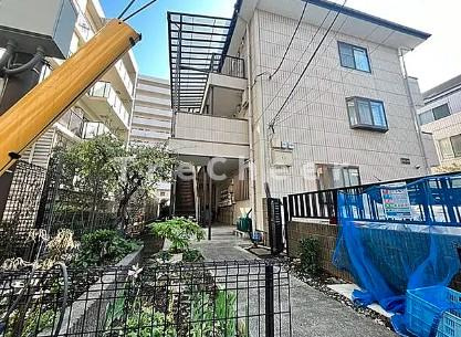 エスポワール半田のエントランス