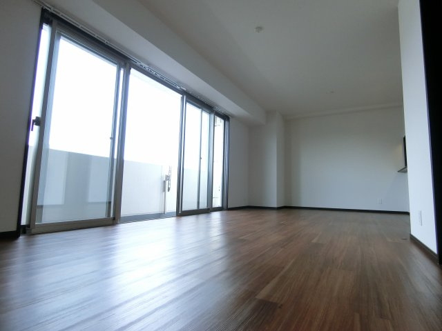 【洋室】 | 西辻マンション