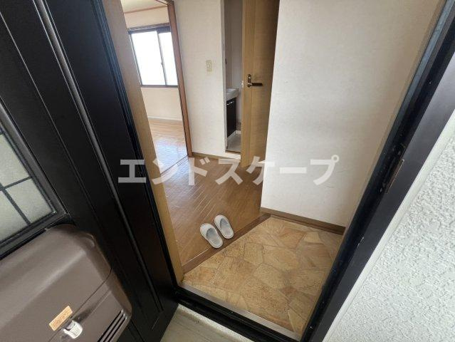 フローラハイツ　Ａの玄関|高崎、前橋のお部屋探しはエンドスケープまで！お客様の理想お聞かせ下さい♪