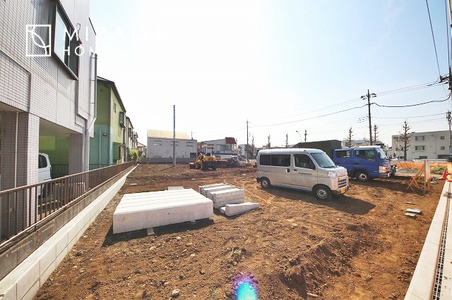 【周辺】 | お車の運転に自信のない方でも安心かなと思います。とても解放感があり、日当たりも気持ちよさそうです。