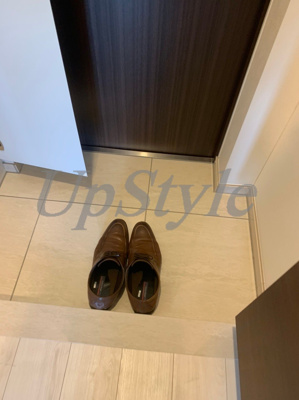 【玄関】 | クレヴィスタ綾瀬