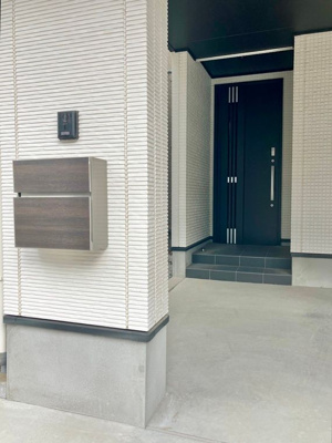 【エントランス】 | 高田東戸建