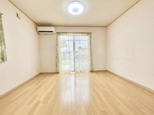 【洋室】の画像