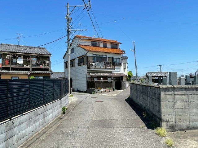 【前面道路含む現地写真】の画像