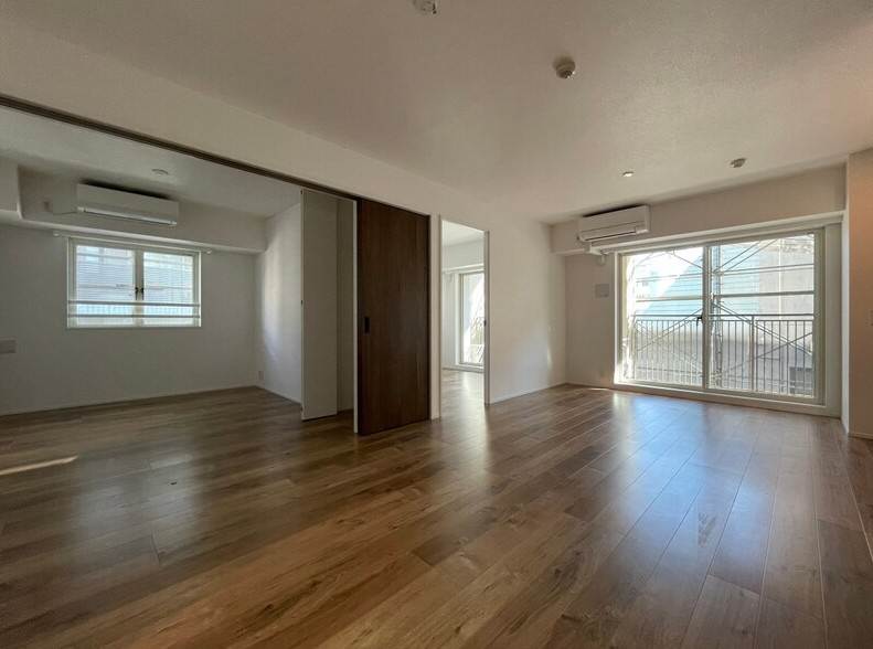 【居間・リビング】