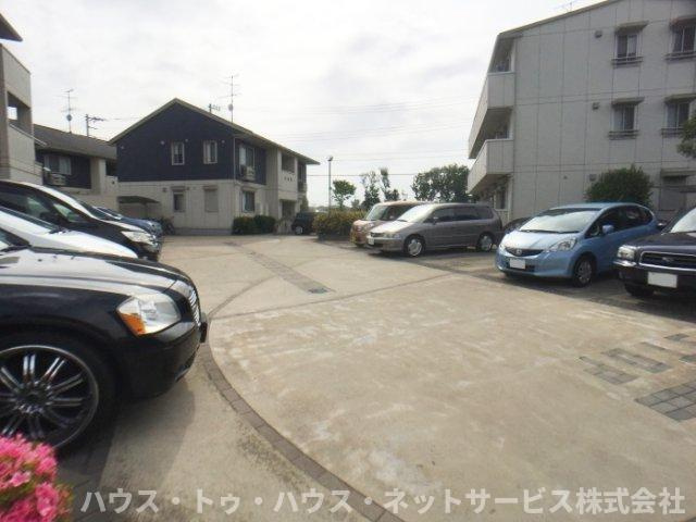 プワールおおたかの森　Ⅱの駐車場