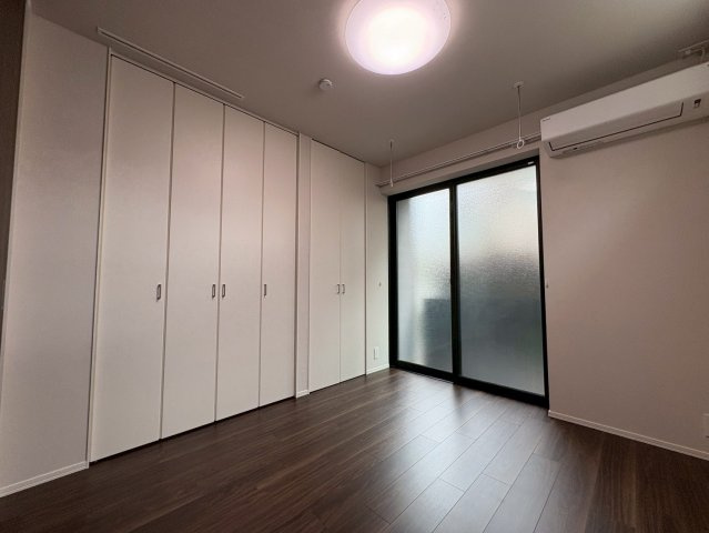 ＬＩＧＨＴＨＯＵＳＥの居間・リビング