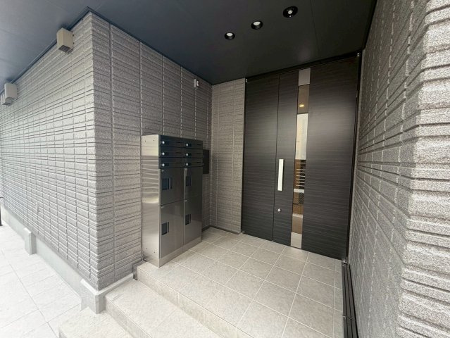 ＬＩＧＨＴＨＯＵＳＥのエントランス